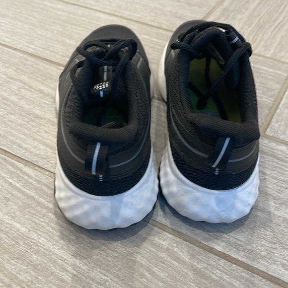 Men’s size 7 puma grip golf shoes - Picture 3 of 4